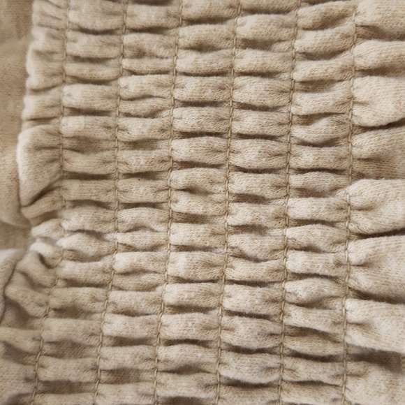 Urban Romantics - Picture 6 of 7